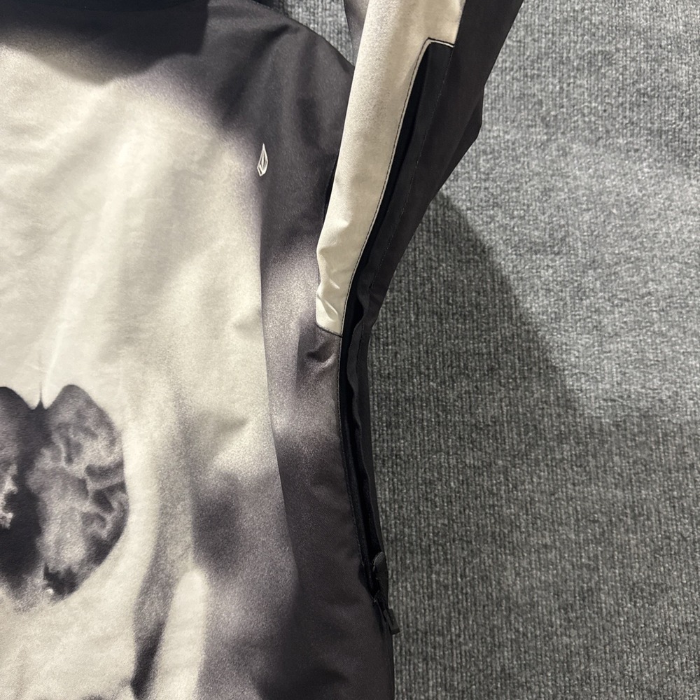 Vintage 00's Volcom Let It Storm Animal Skull Ghost Black Fleece Jacket Men's S - Picture 5 of 13